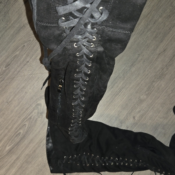 Suede thigh high stiletto boots size 9 - Picture 2 of 2